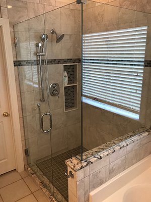 Frameless shower — Myrtle Beach